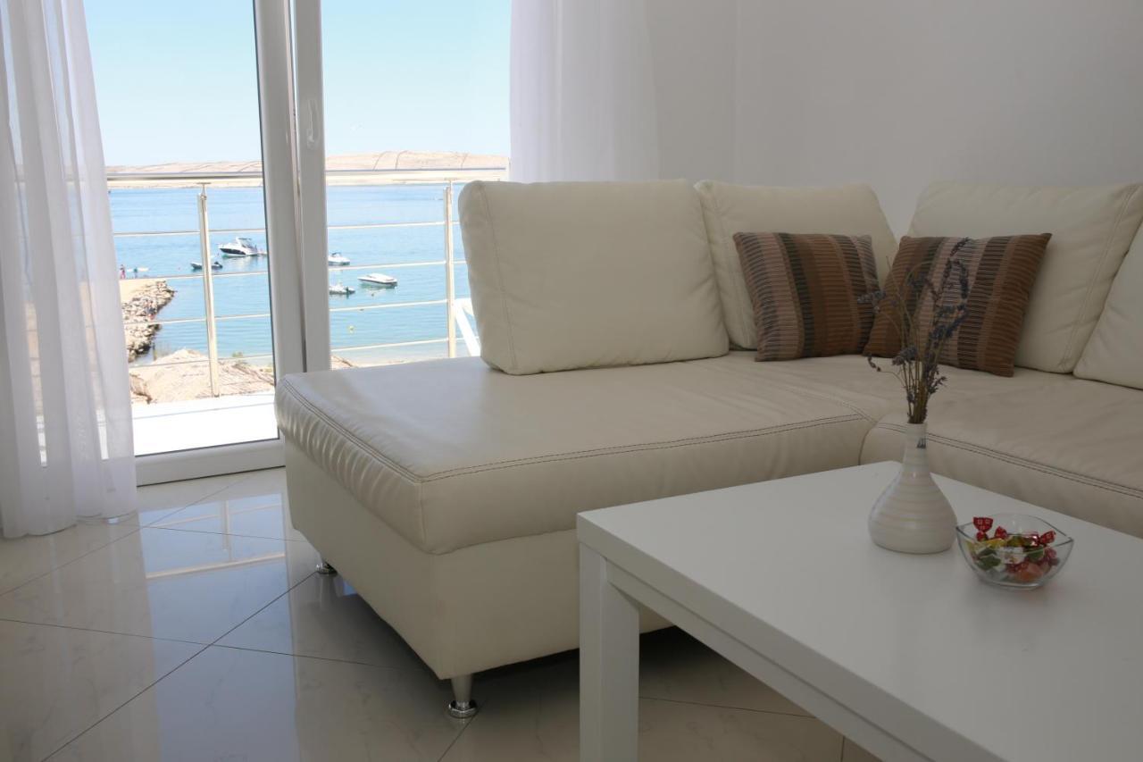 Apartments Barbati Novalja Pokoj fotografie